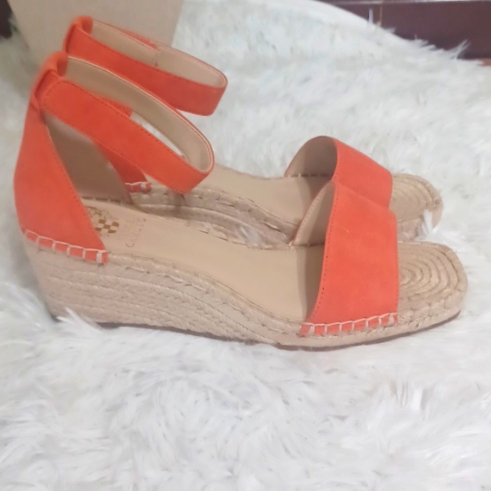 Vince Camuto Jesla Candy Coral Lux Kid suede Espadrille Size 9.5W NIB